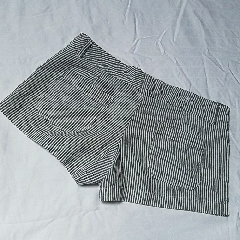 Ezekiel shorts size 5 - Picture 2 of 6